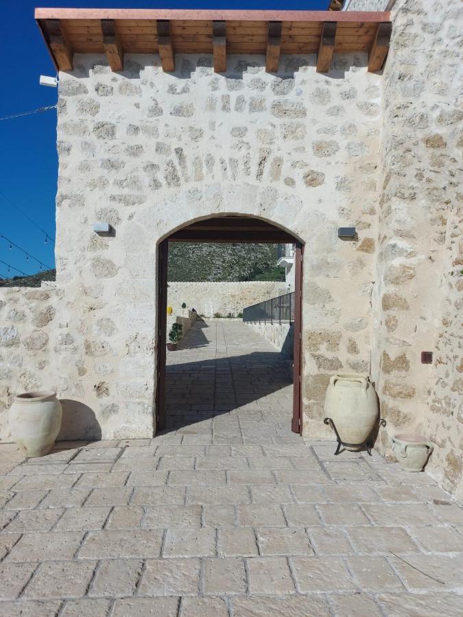 Masseria Torre Saracena Bed and breakfast
